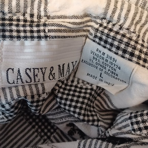 Casey & Max Button Down Plaid Christmas Top Size Large - Picture 4 of 4